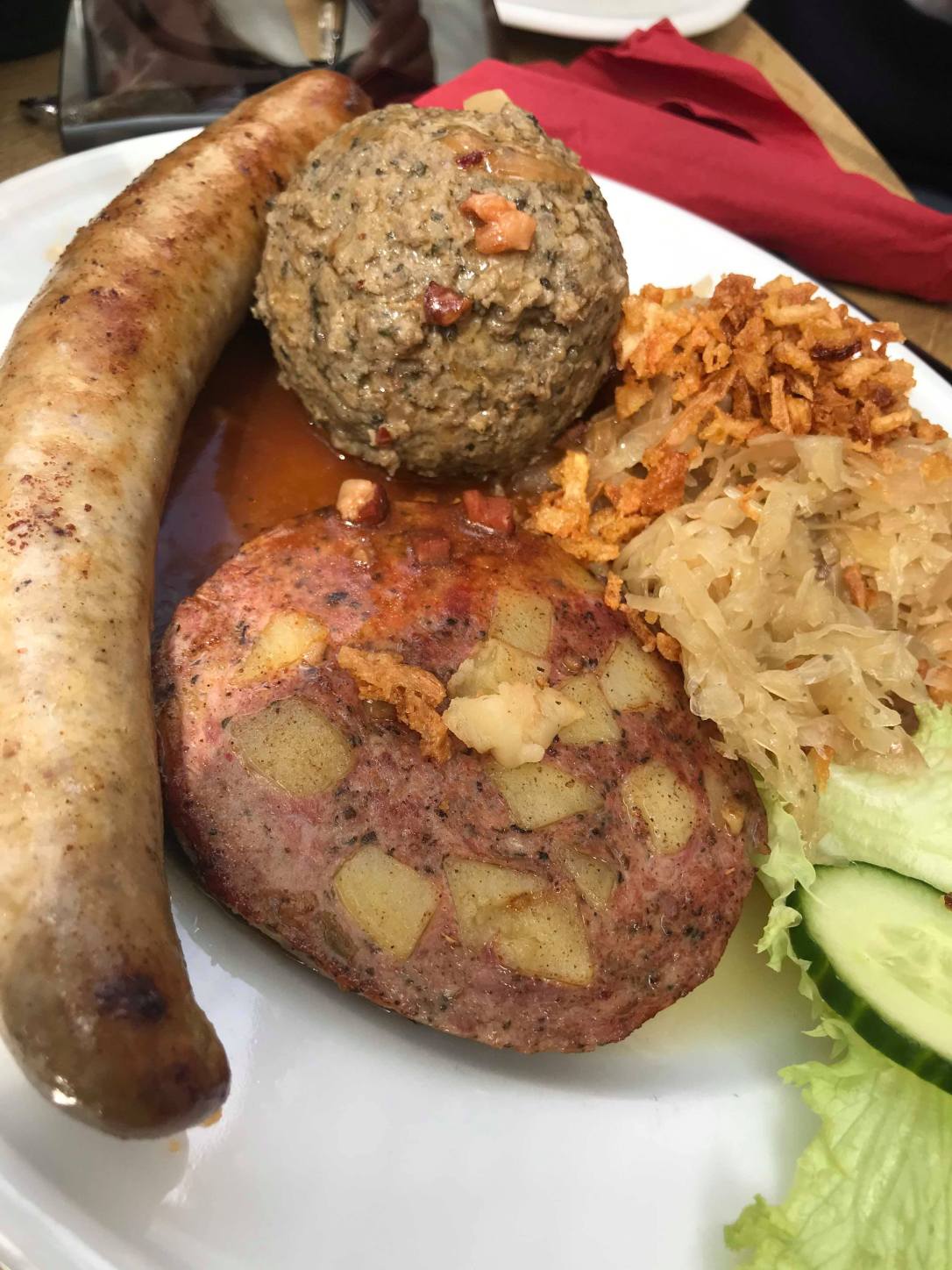 61572583_2076235189335613_5364647884824248320_n